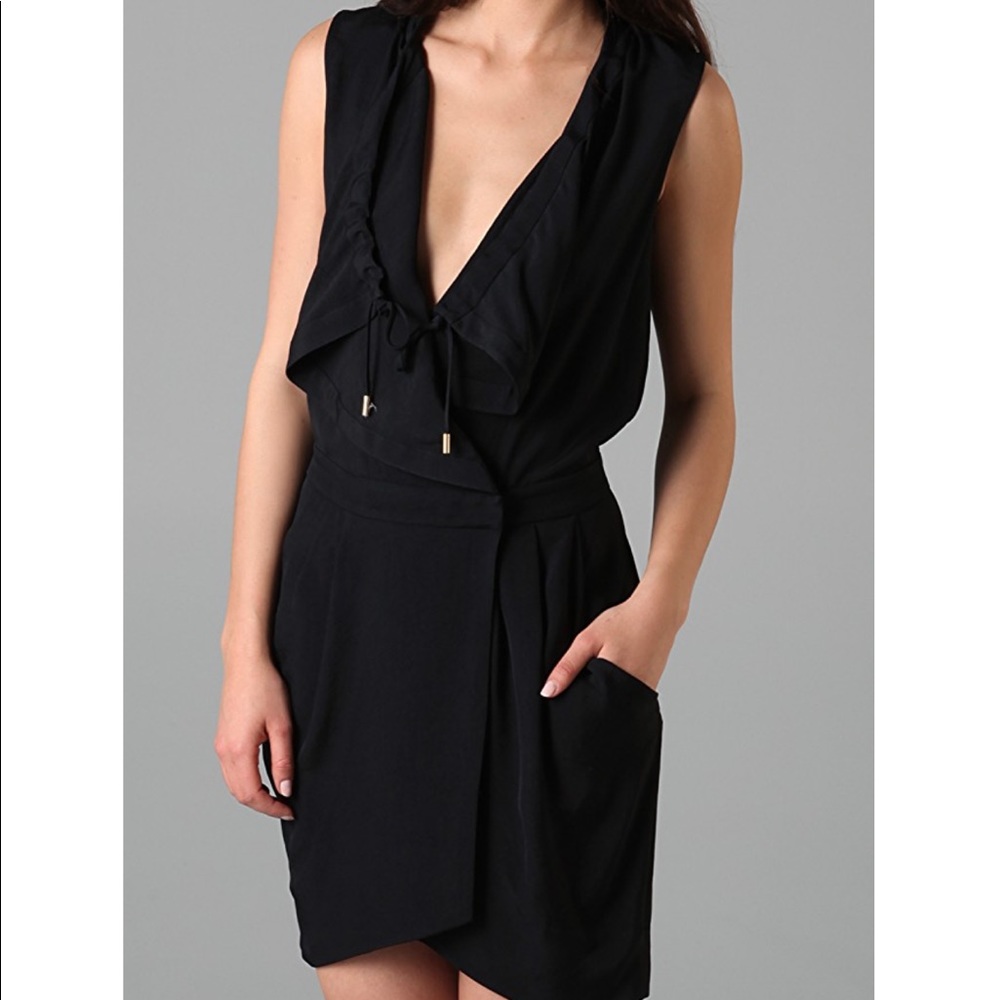 Diane von Furstenberg Flyma Black Wrap Dress Sz 2